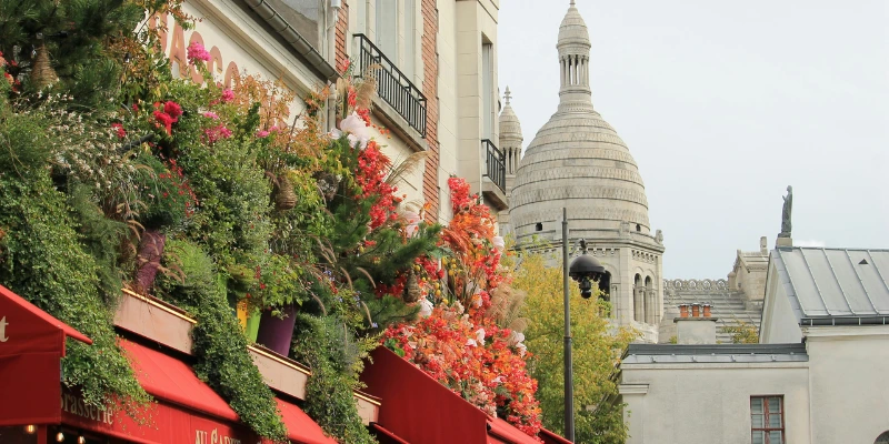 the Au Cadet de Gascogne restaurant located in the historic Montmartre district of Paris