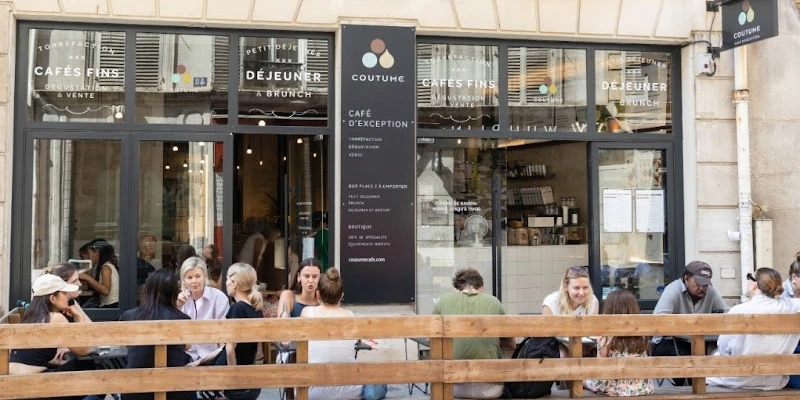 Coutume Café
