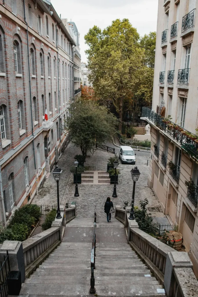 Place Dalida in Montmartre